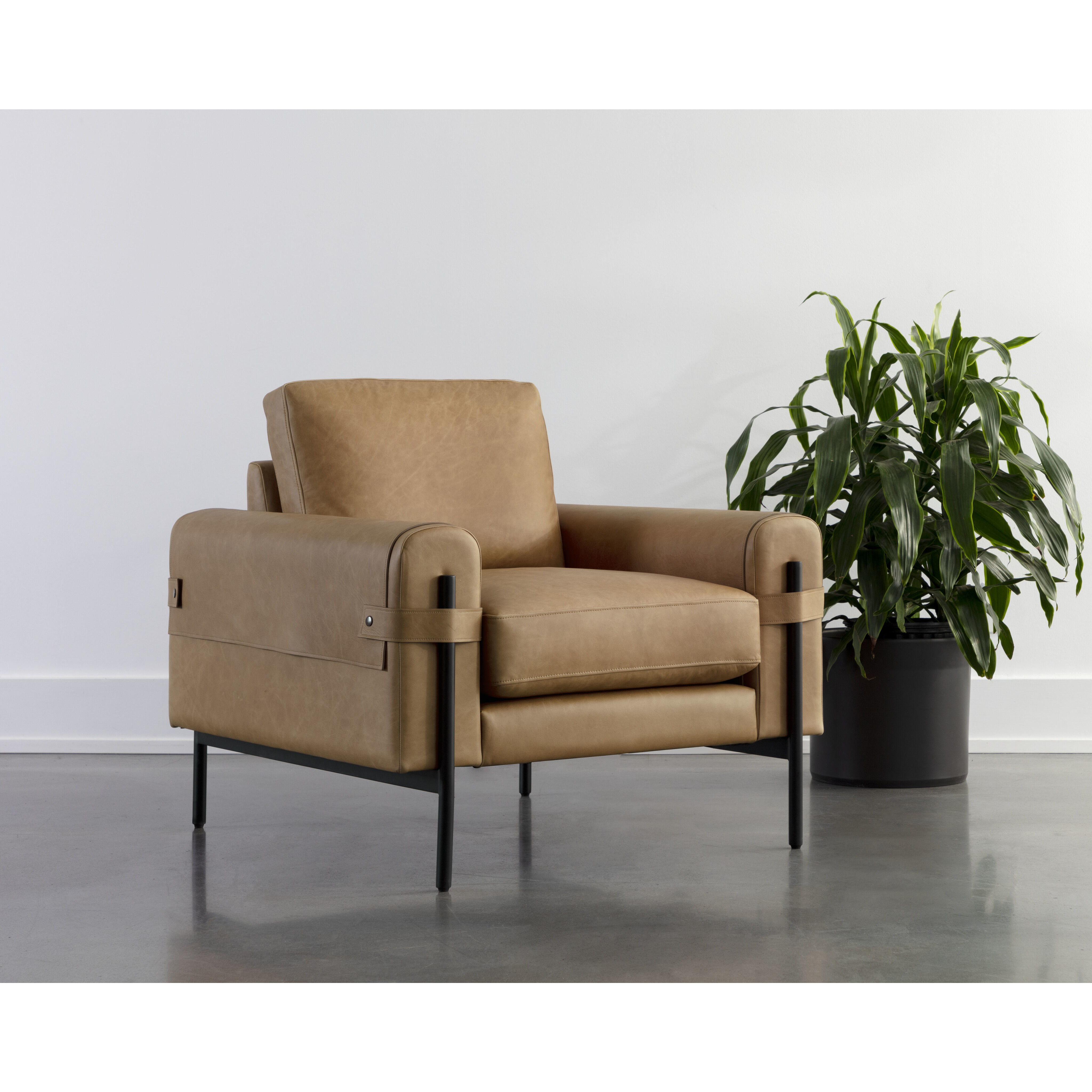 Camus Ludlow Sesame Leather Armchair